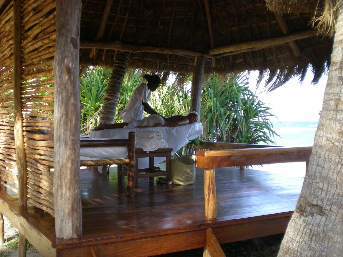Msambweni Beach House Villa Luaran gambar